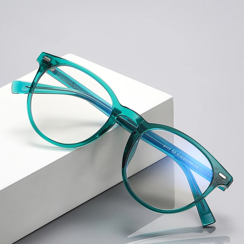 New TR90 Core-Inserting Blue Light Blocking Reading Glasses Magnifier for Women Men Rivets Hyperopia Spectacles Old Man Gift