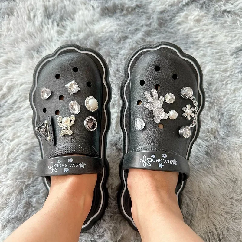 Vrouw Strand Slipper Leuke Cartoon Diamant Deco voor Gat Schoenen Anti-slip Dikker Schoenen voor Vrouwen 20223 Platte Tuin DIY Croc Slipper