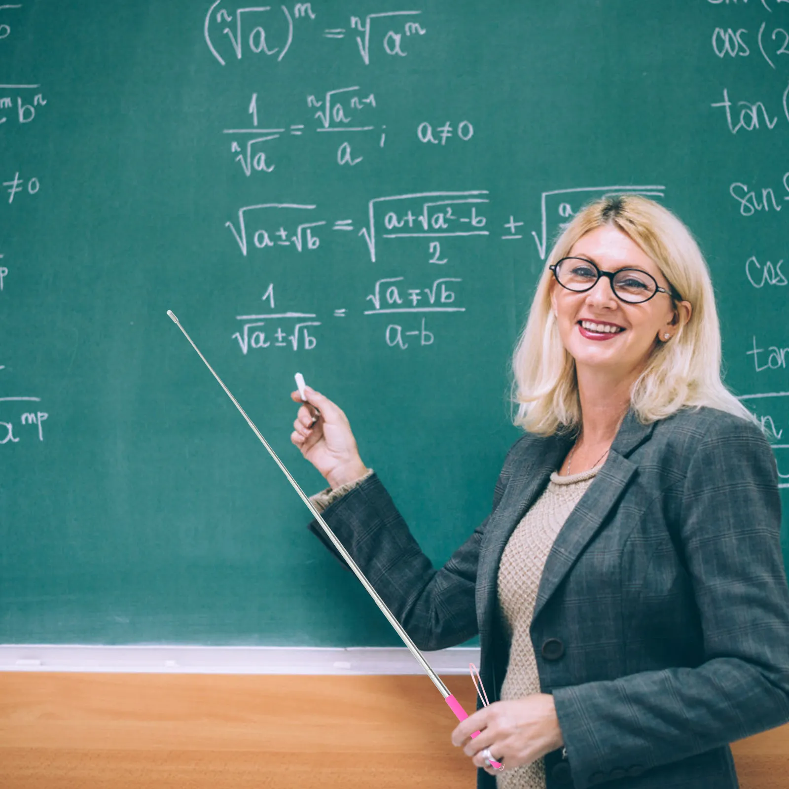 

Удлиняемая указка-указатель для доски, для учителей, презентаций, обучения, экскурсоводов, школьных принадлежностей