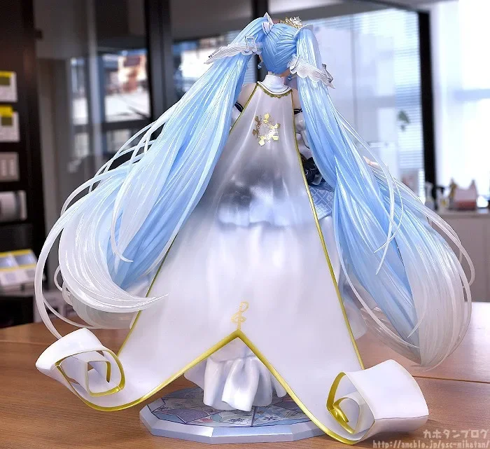 Anime Figure Hatsune Miku GK Character Model Kawaii Doll Toy  Miku Action Figure Desktop Ornament Doll Collectibles