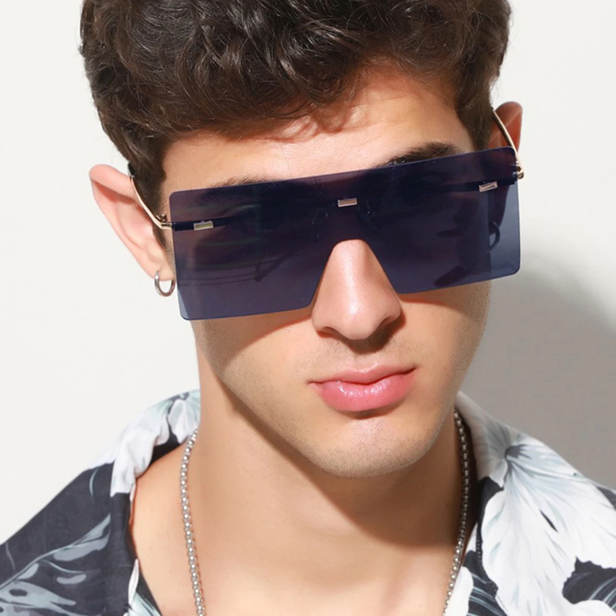 

Gold Frame Sunglasses Oversize Square Black Transparent Fashion Women Party Lightweight Outdoor Accessories Rimless Glasses