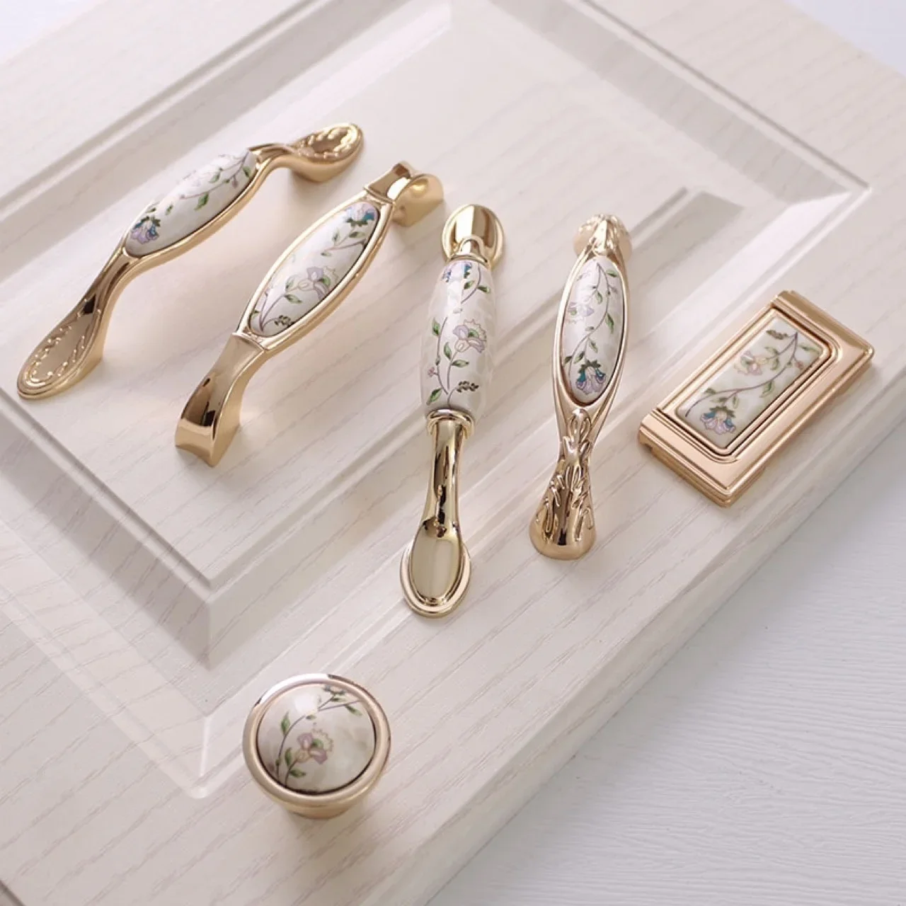 New Chinese golden pattern classical cabinet closet ceramic handle bedside cabinet drawer wardrobe cabinet door handle