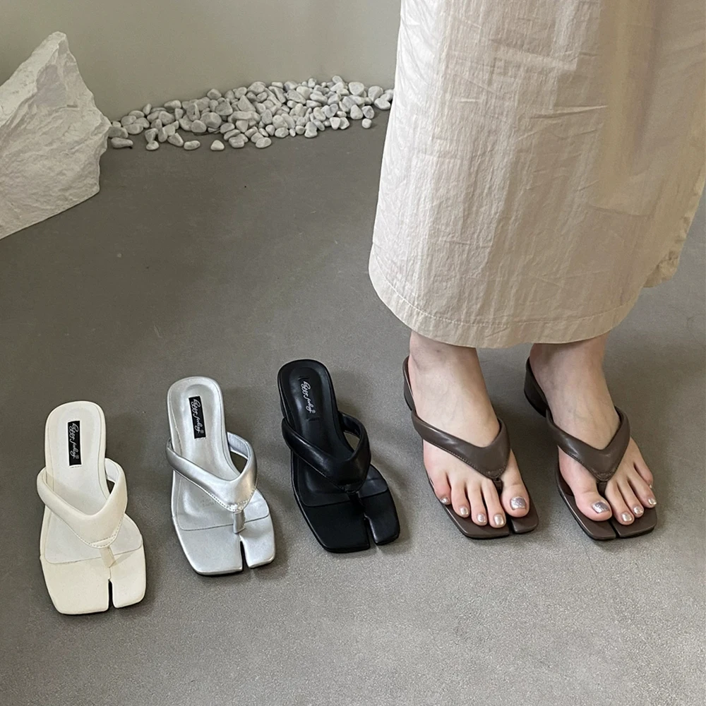 

Women's Flip Flops Kitten Heel Sandals Backless Slippers Stiletto Heel Pinch Toe Sandals Slip on Slides Mules