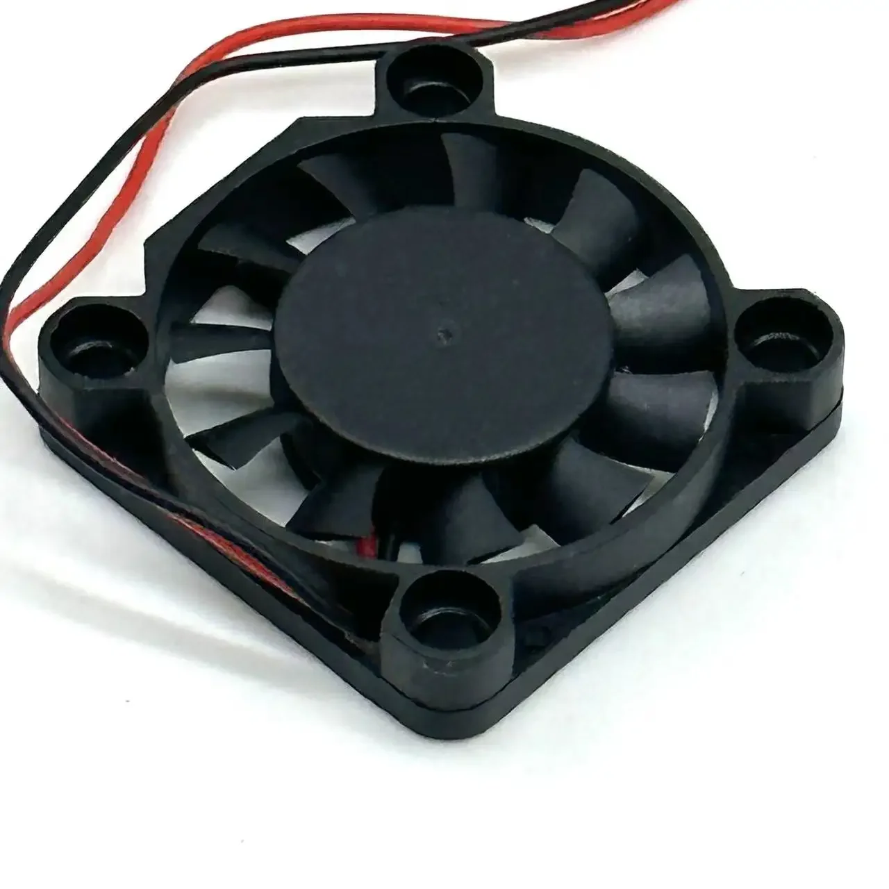 Young Lin DFS300612M DFB300612M DC 12V 1.2W 30x30x6mm 2-Wire Server Cooling  Fan