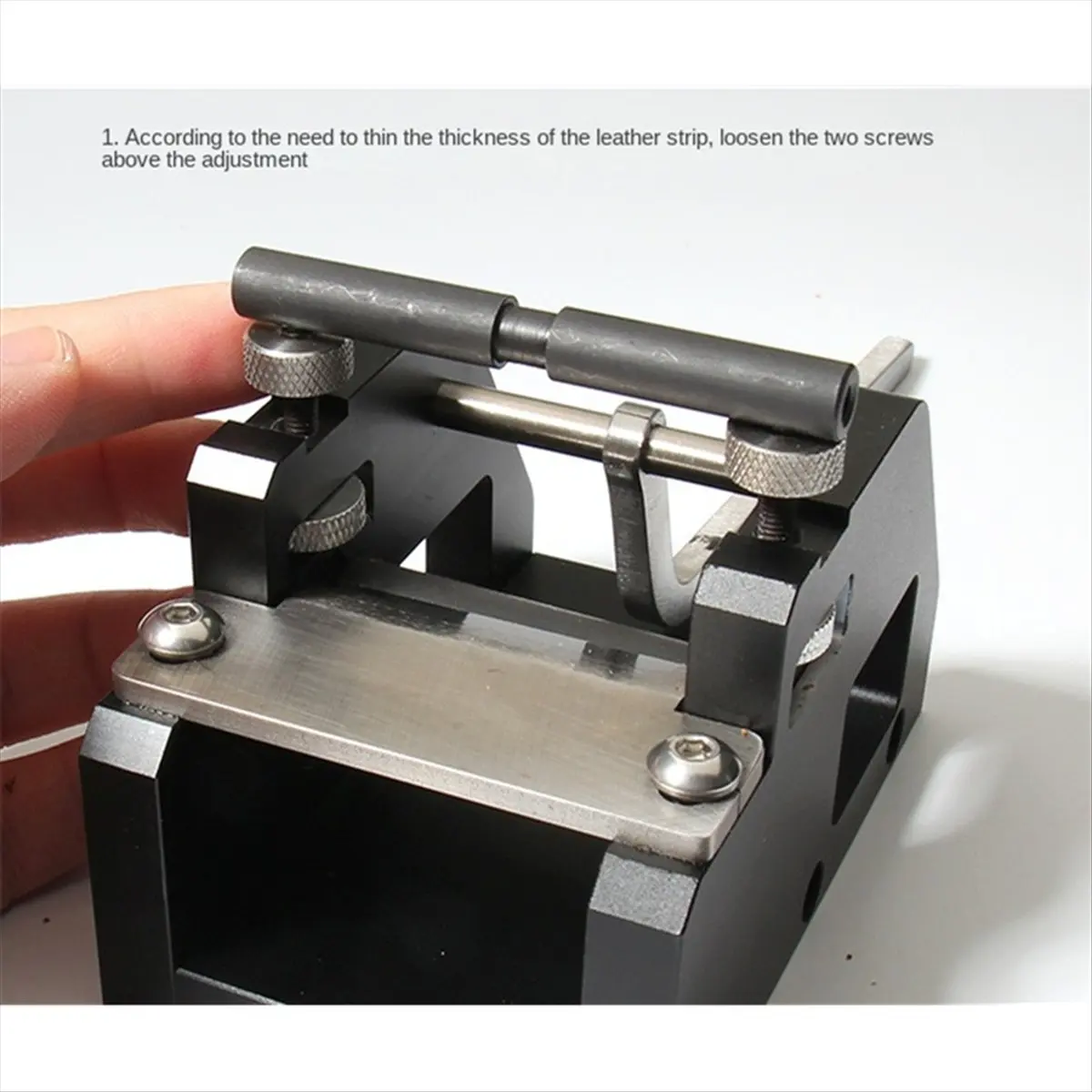 a94z]-diy-leather-craft-belt-adjustable-cutting-thinning-tool-manual-leather-splitter-skiving-machine-aluminum-handmade