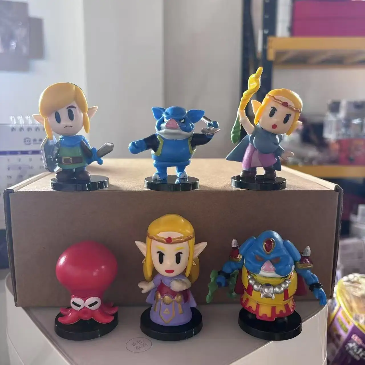 

Набор из 6 милых фигурок персонажей игры Zelda из ПВХ, 7 см