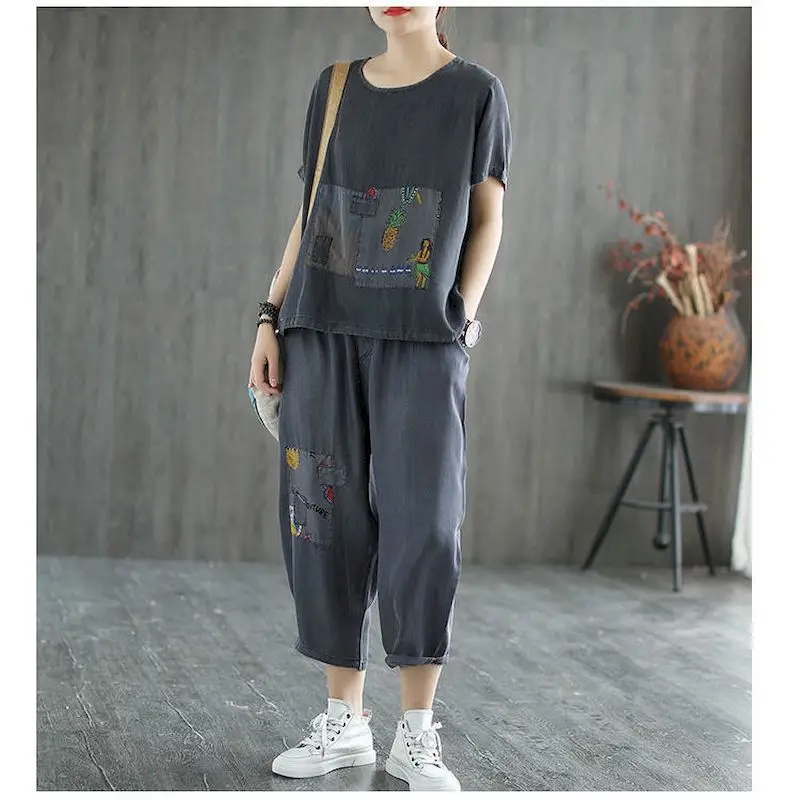 Silk Denim T Shirt Sets Women 2024 Summer Trend Suits Fashion Vintage Printed Short Sleeve T-shirt and Cropped Pants 2 Piece Set