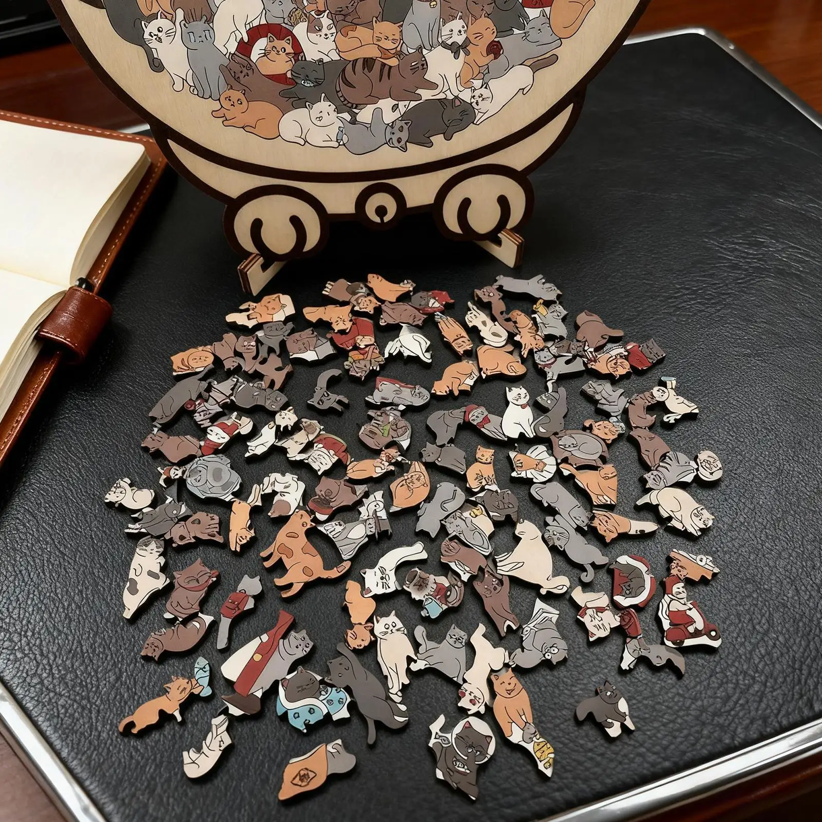 135-teiliges Katzenförmiges Holzpuzzle, einzigartige unregelmäßige Puzzleteile, Spiel, Geburtstag, Weihnachtsgeschenke für Katzenliebhaber, Heimdekoration