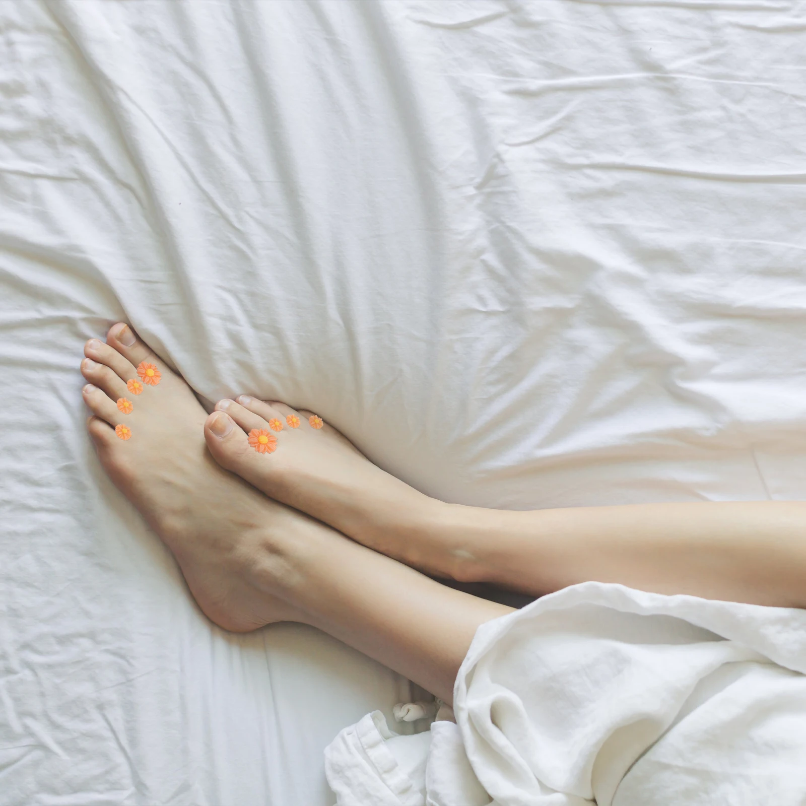 

4 Daisy Flower Silicone Toe Separators Innovative Shape Protect Feet Avoid Smearing Nail Polish Pedicure Toe Spacers Nail Art