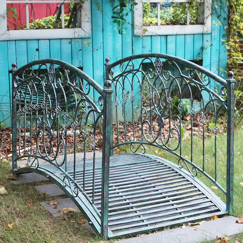 American rural retro outdoor wrought iron arch bridge, shop garden courtyard terrace bridge gardening decoration