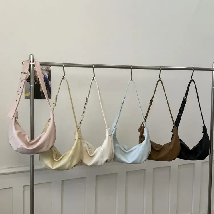 

Fashion Pleated Dumpling Bag 2026 New Trend Versatile Daily Commute Shoulder Bag Niche High-end Messenger Bag