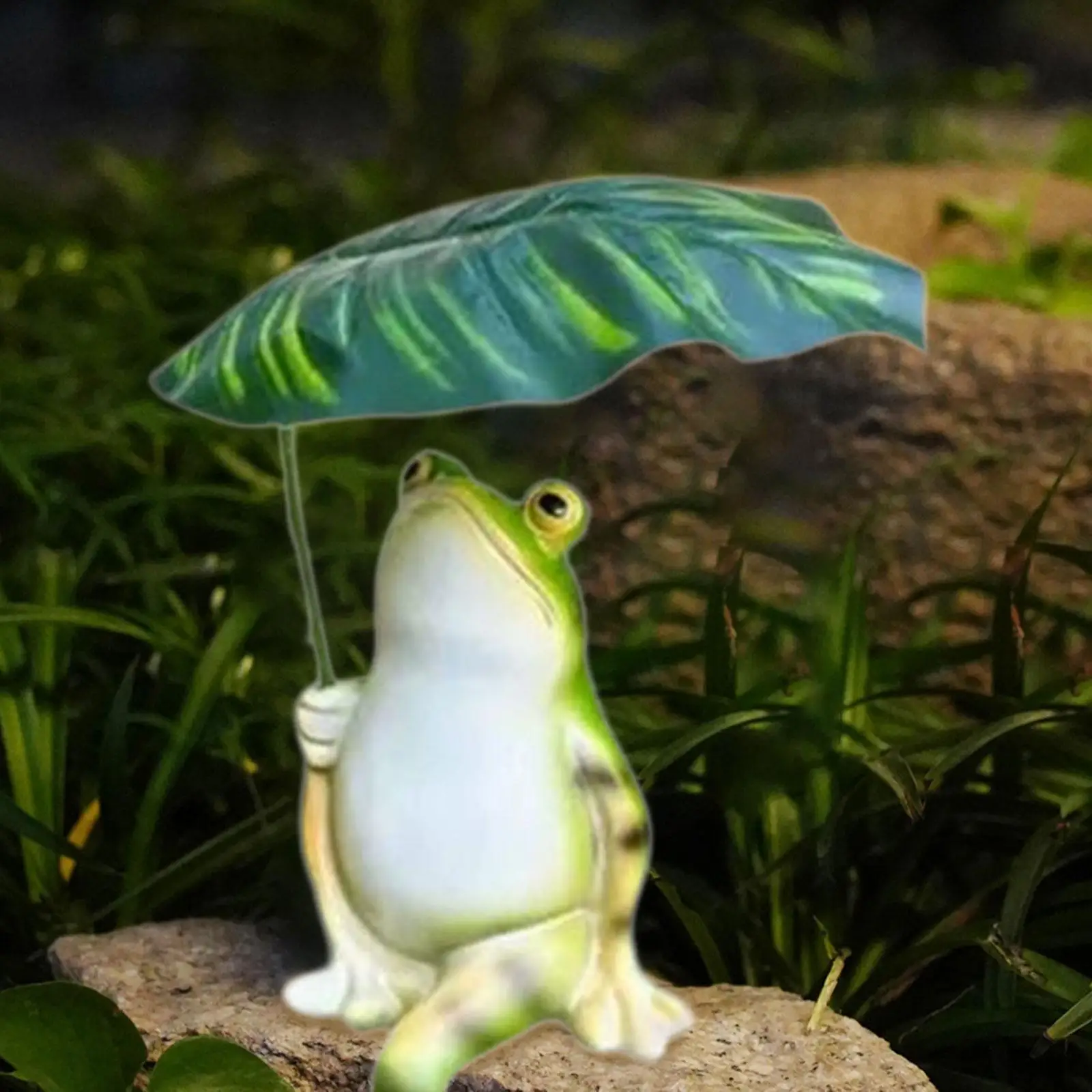 

Leisure Frog Lounging Under Leaf Figurine Resin Sculpture Versatile Lovely for