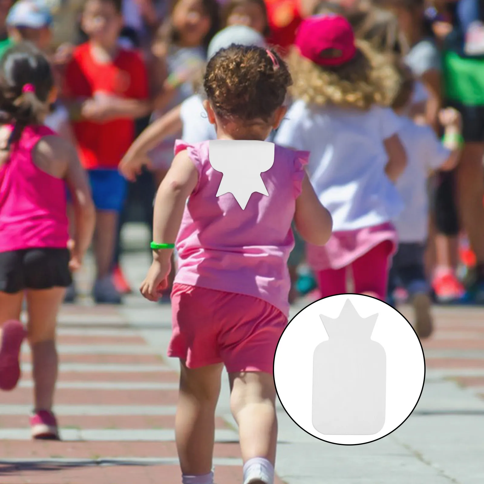 

20Pcs Portable Disposable Children Sweat Towel Back Pad for Toddlers Crown Design Quick Absorbent School Daycare Outdoor Use