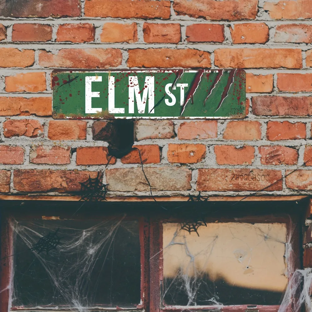 Elm Street Sign Metal Wall Decor - Iconic Horror Movie Address Plaque for Fans, 3.9x15.7 Inches
