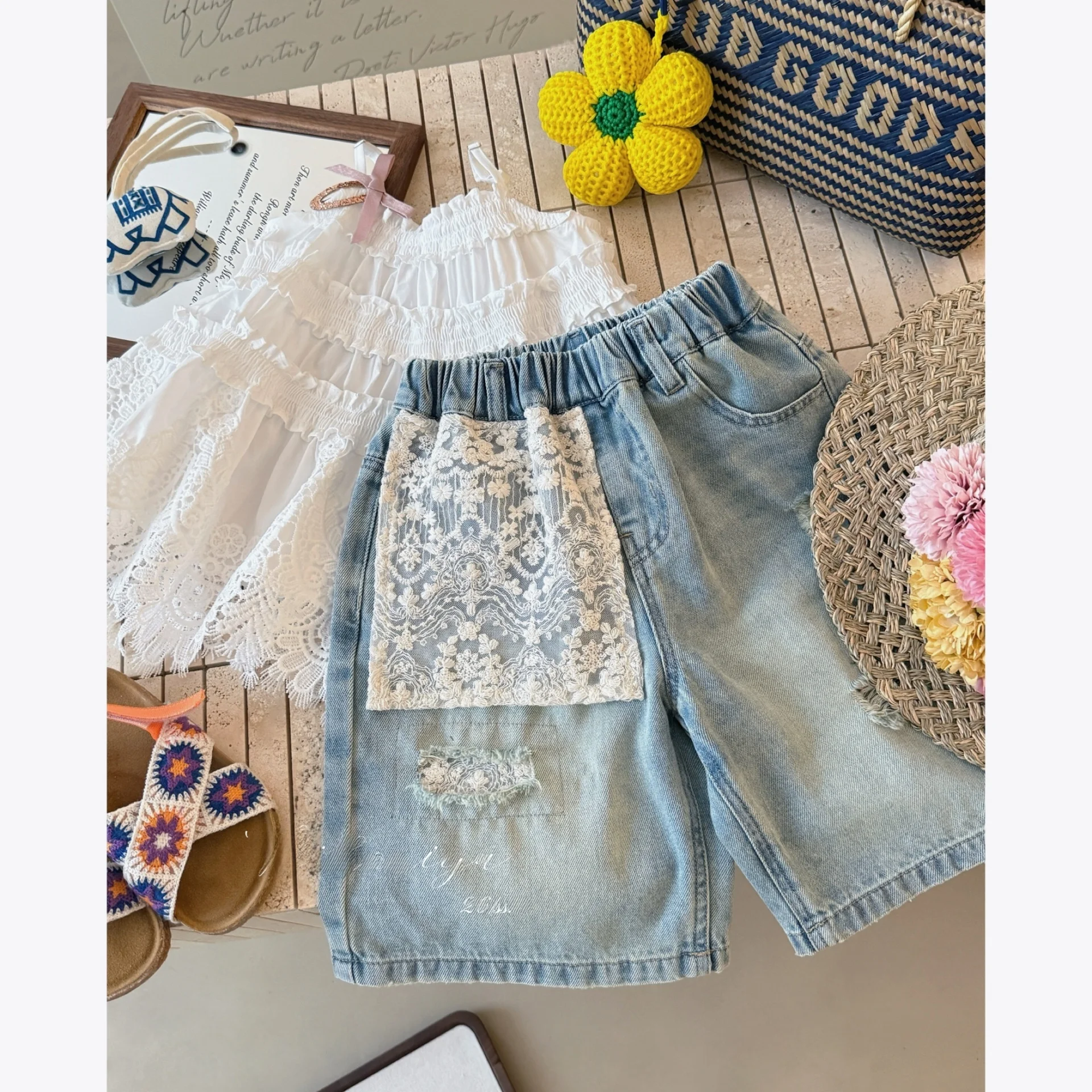 washed-cotton-lace-patchwork-girls-jeans-spring-summer-children's-clothing-parent-child-design-casual-straight-leg-shorts