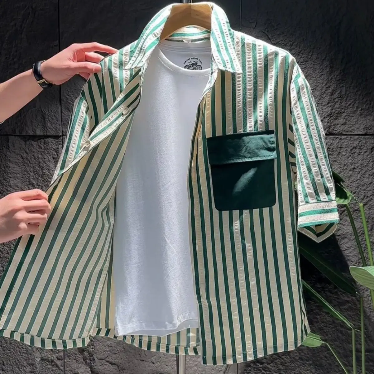 Camicia a maniche corte a righe versatile casual e alla moda da uomo estiva Giacca camicia traspirante e leggera