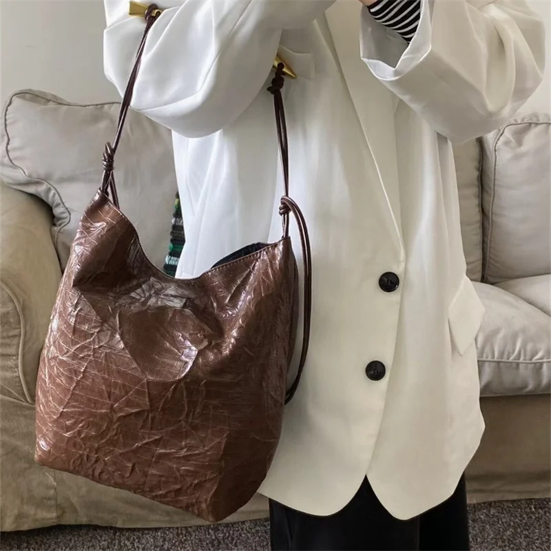 Pleated Sardine Bucket Bags For Women Luxury Designer Handbags And Purses 2023 New In Vintage Stone Pattern  Shoulder Crossbody