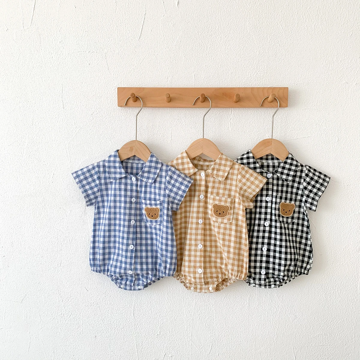 Baby Summer Clothes Boys Checked Bear Embroidered Shirt Collar Short-Sleeved Jumpsuit Children\'s Clothing