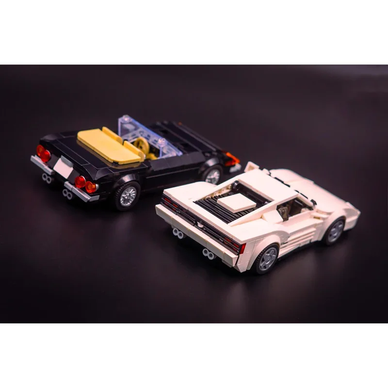 Building Block Model Car 677 Parts MOC White Black Vehicle Bundle Creative Toys For Boys Adults Children Christmas Gifts