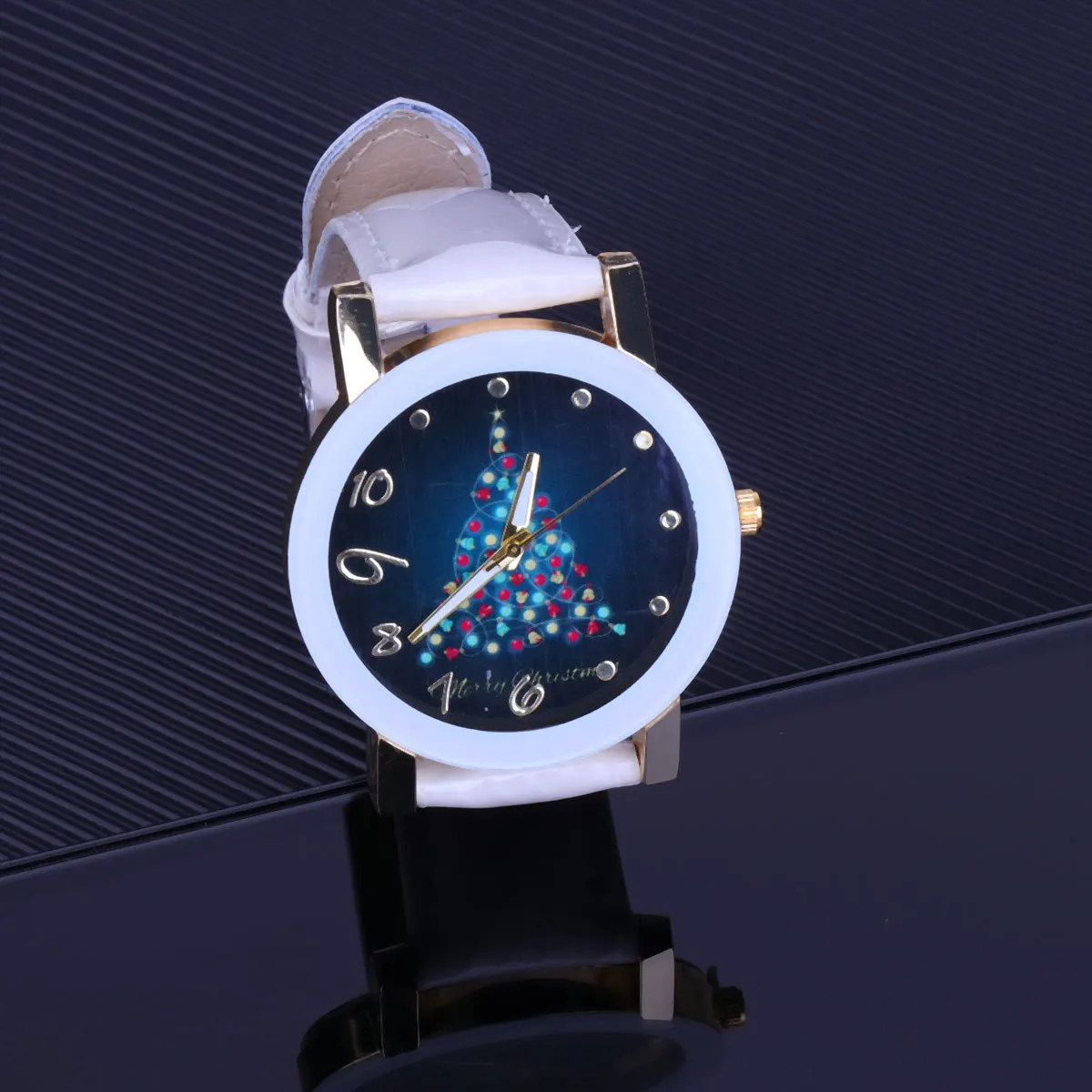 Casual Women Christmas Pattern Quartz Watch White Adjustable PU Strap Elegant Fashion Wristwatch Fashion Women Watch