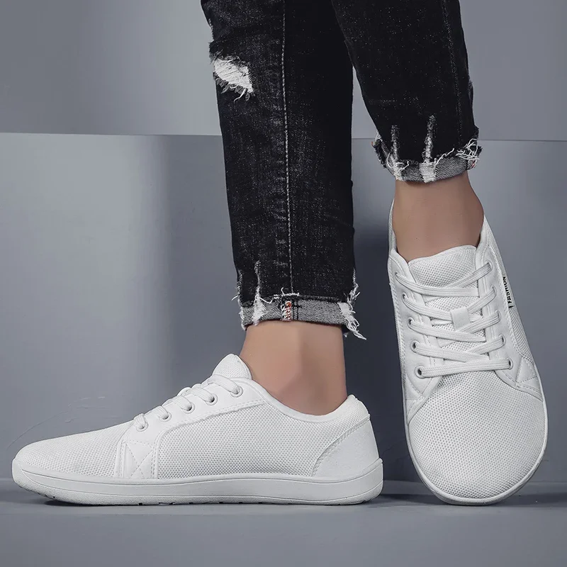 Fashion White Wide Toe Sneakers For Men Women Barefoot Shoes Non-slip Men's Walking Shoes Breathable Mesh Casual Sports Shoes