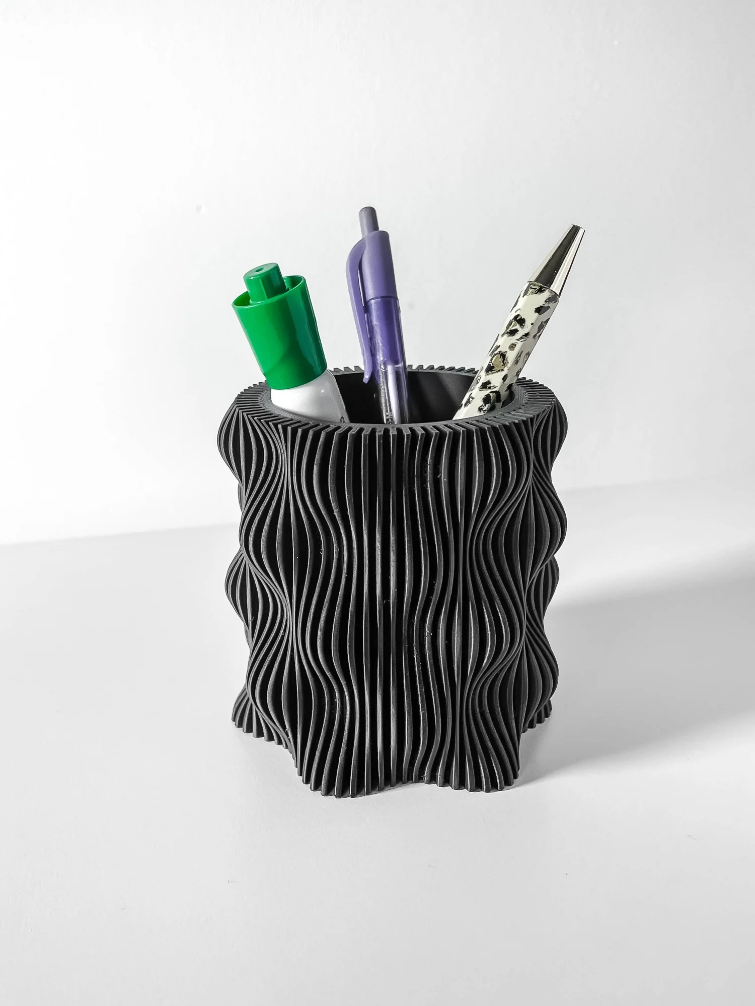 

Minimalist 3D Printed Pen Holder – Modern Geometric Desk Organizer for Office, School, or Home Workspace (Muxel)