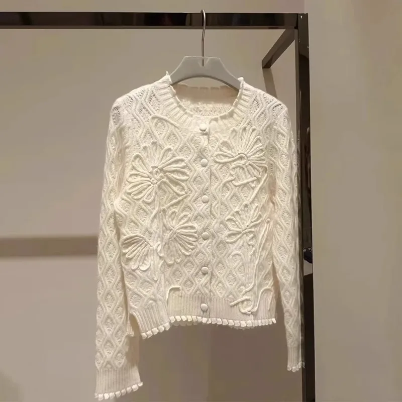 

French High-End Temperament Top For Women'S Autumn And Winter Three-Dimensional Relief Design Lace Knitted Cardigan