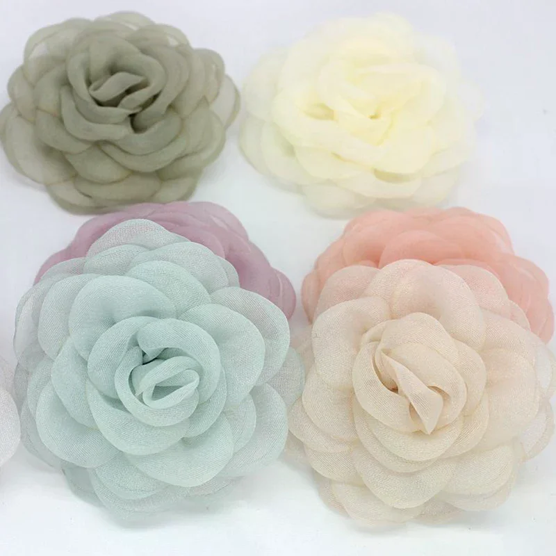 6 سنتيمتر أسود أبيض زهرة الكاميليا دبابيس الكورية موضة الصدار التلبيب دبابيس فستان قميص دعوى اكسسوارات للنساء دبابيس التلبيب