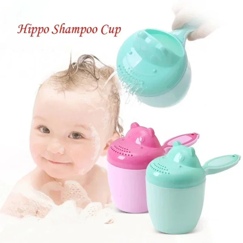 Multifunctional Shampoo Rinse Cup for Kids - Protect Your Baby\'s Eyes in the Shower with This Unique Bathing Tool