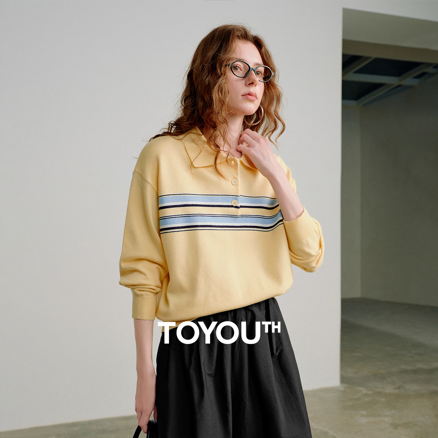 

TOYOUTH Women Faux Rabbit Fur Core-Spun Yarn Knit Tops 2026 Spring New Striped Intellectual Polo Blouses