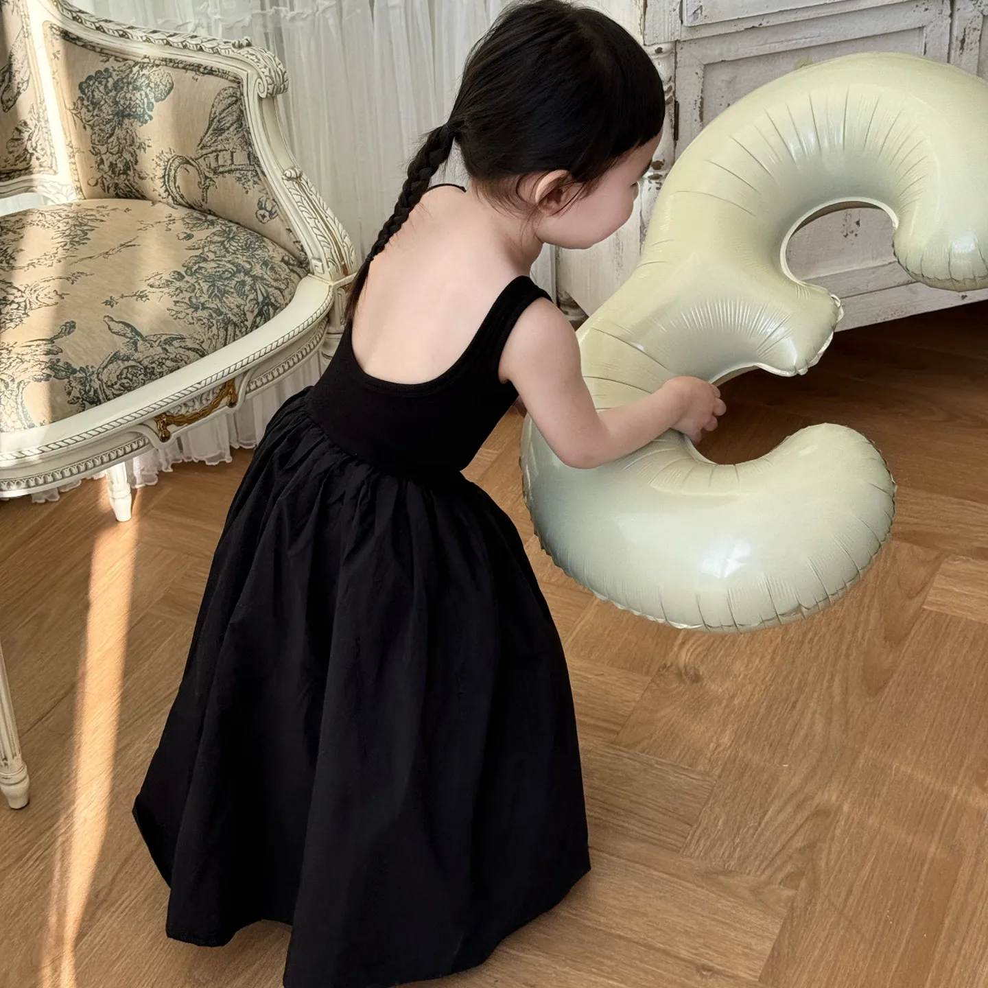 Summer girls' vest dress Korean children's high-end feeling pure cotton black  long dress, baby backless long dress