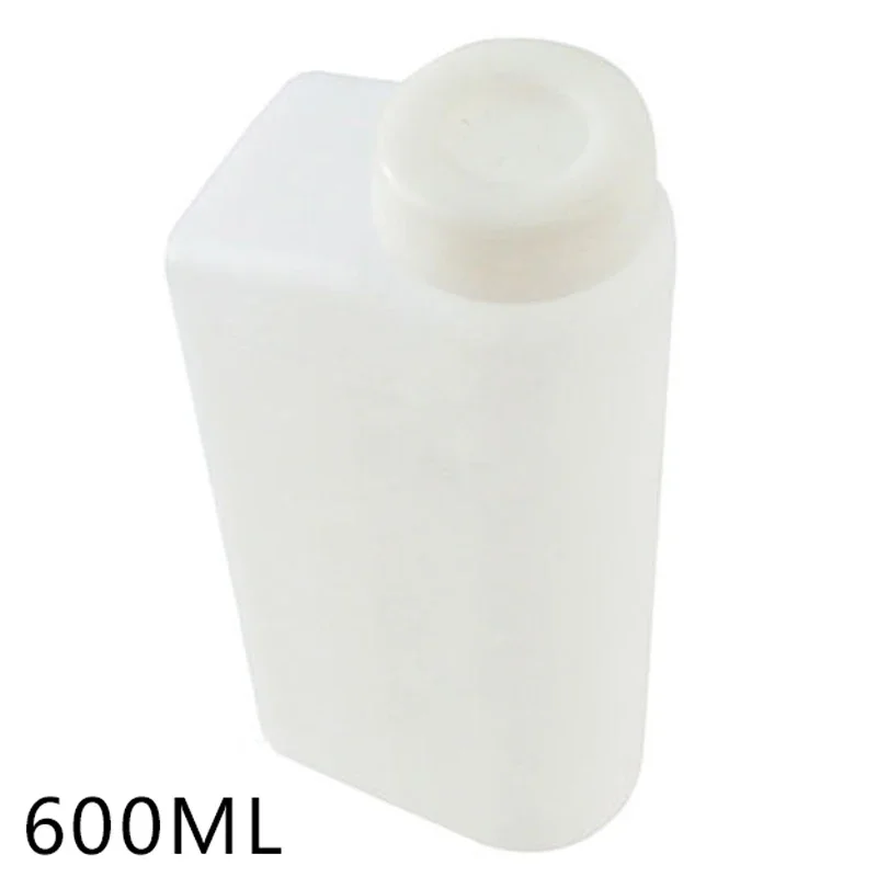 1 PC 600ML การใช้ผสมขวดผสมน้ํามันขวดอัตราส่วน 25:1 Leak-proof การใช้ถังสําหรับลูกโซ่ 2 จังหวะ 47CC แก๊สสกู๊ตเตอร์สําหรับ ATV