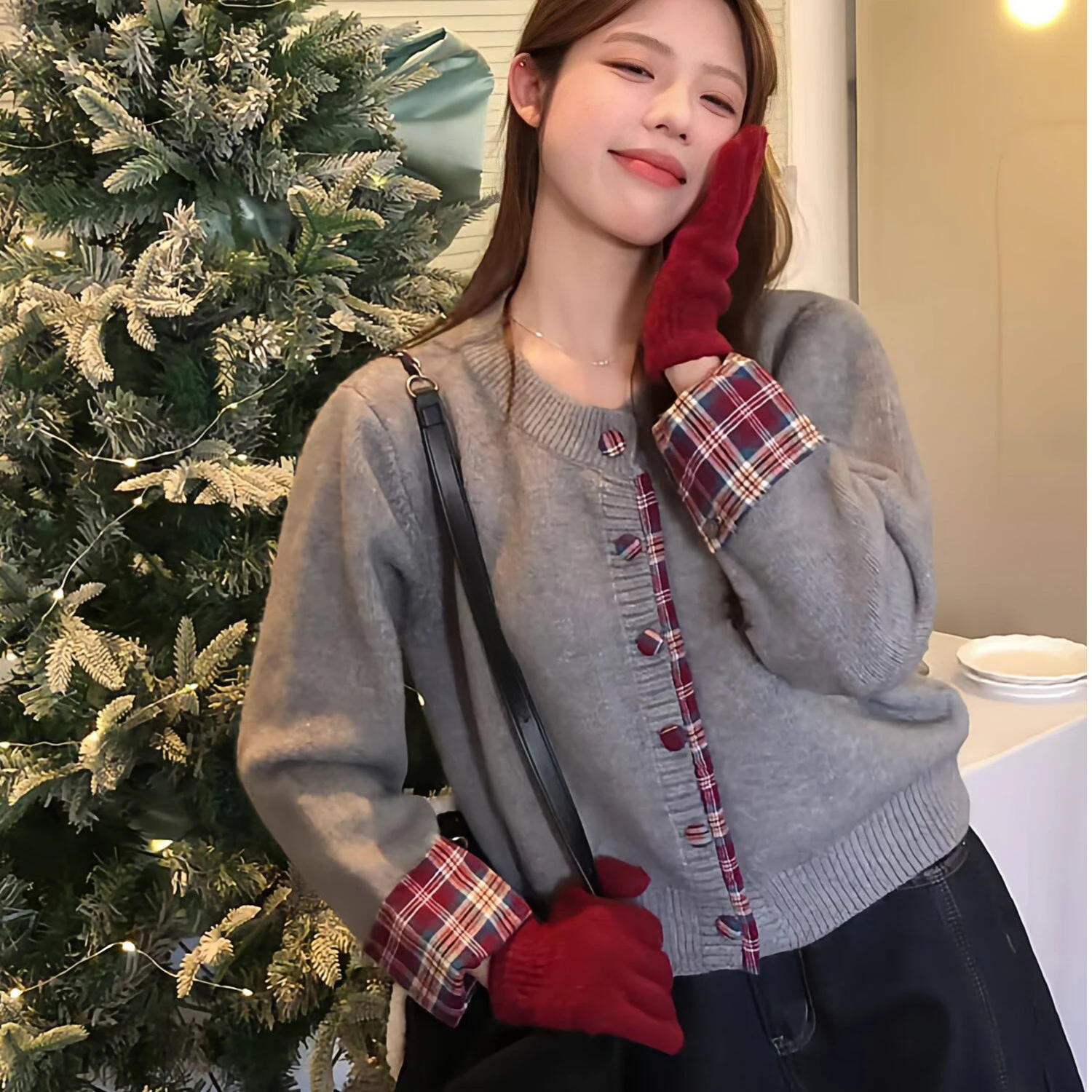 Fake Two-piece Korean Style Round Neck Patched Plaid Sweater 2026 Spring Autumn Women's Loose Casual Knitted Cardigan