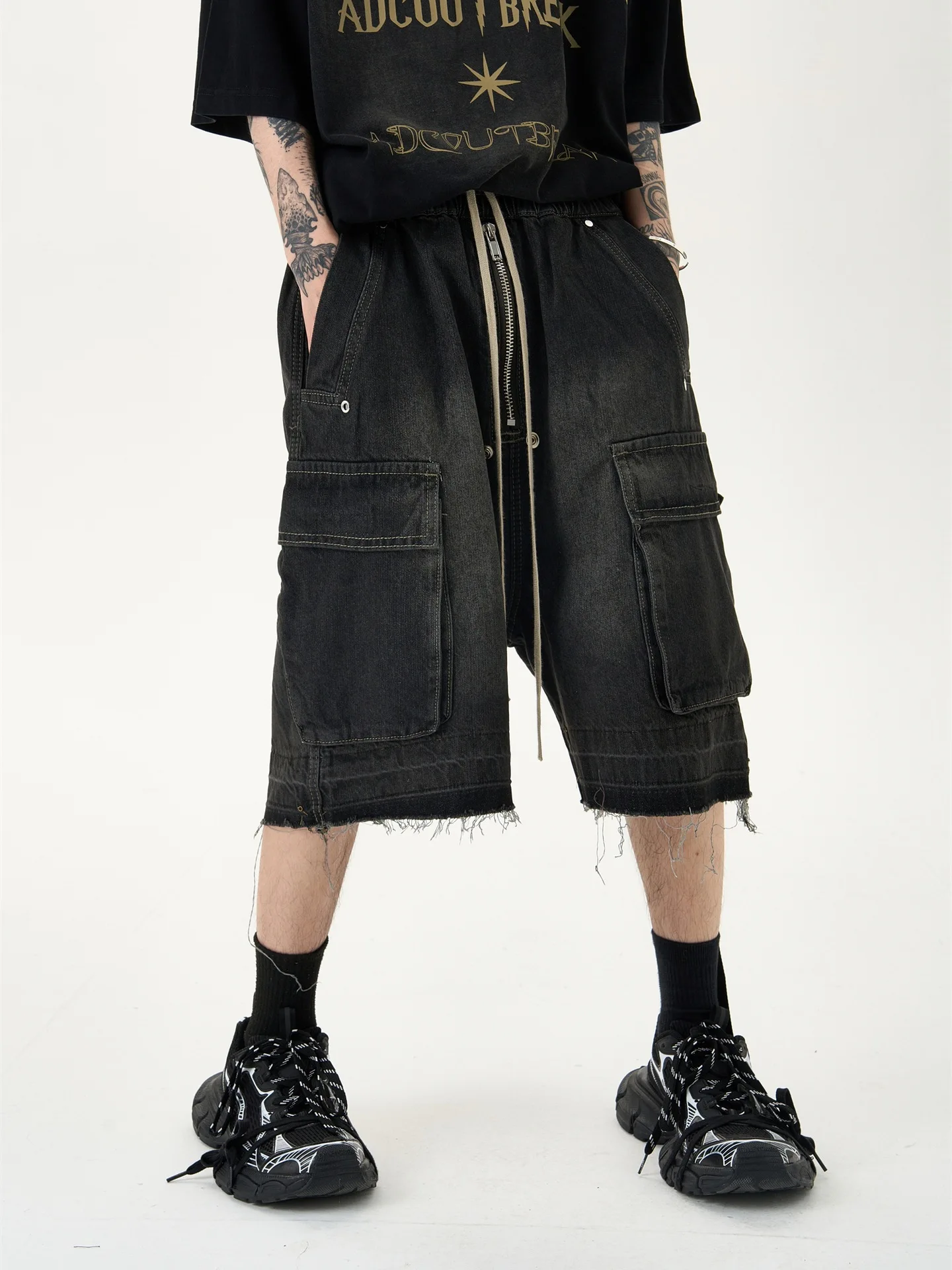 شورت جينز رجالي فضفاض بتصميم أمريكي عتيق بخمسة جيوب وساق مستقيمة للعمل والاستخدام اليومي