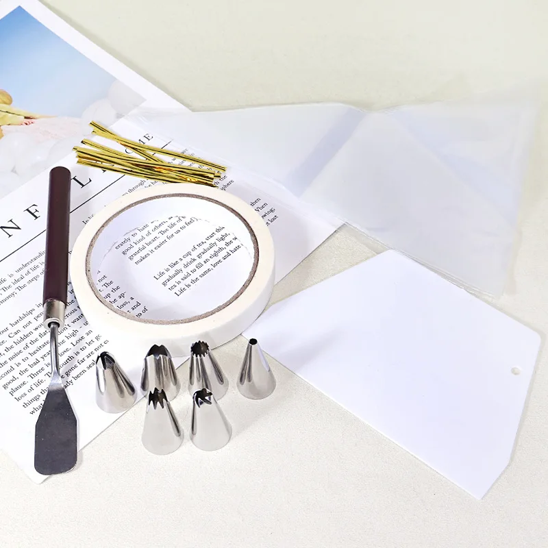 

Best Simulation Cream Glue Basic Tool Kit Piping Nozzle Bag Scraper Masking TapediyCream Shell Oil Painting Materials