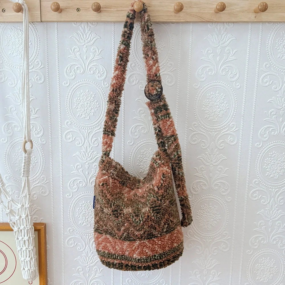

Vintage Casual Fair Isle Style Shoulder Bag Retro Ethnic Bohemian Style Handbag Elegant Tote Bag Fluffy Crossboby Bag Women