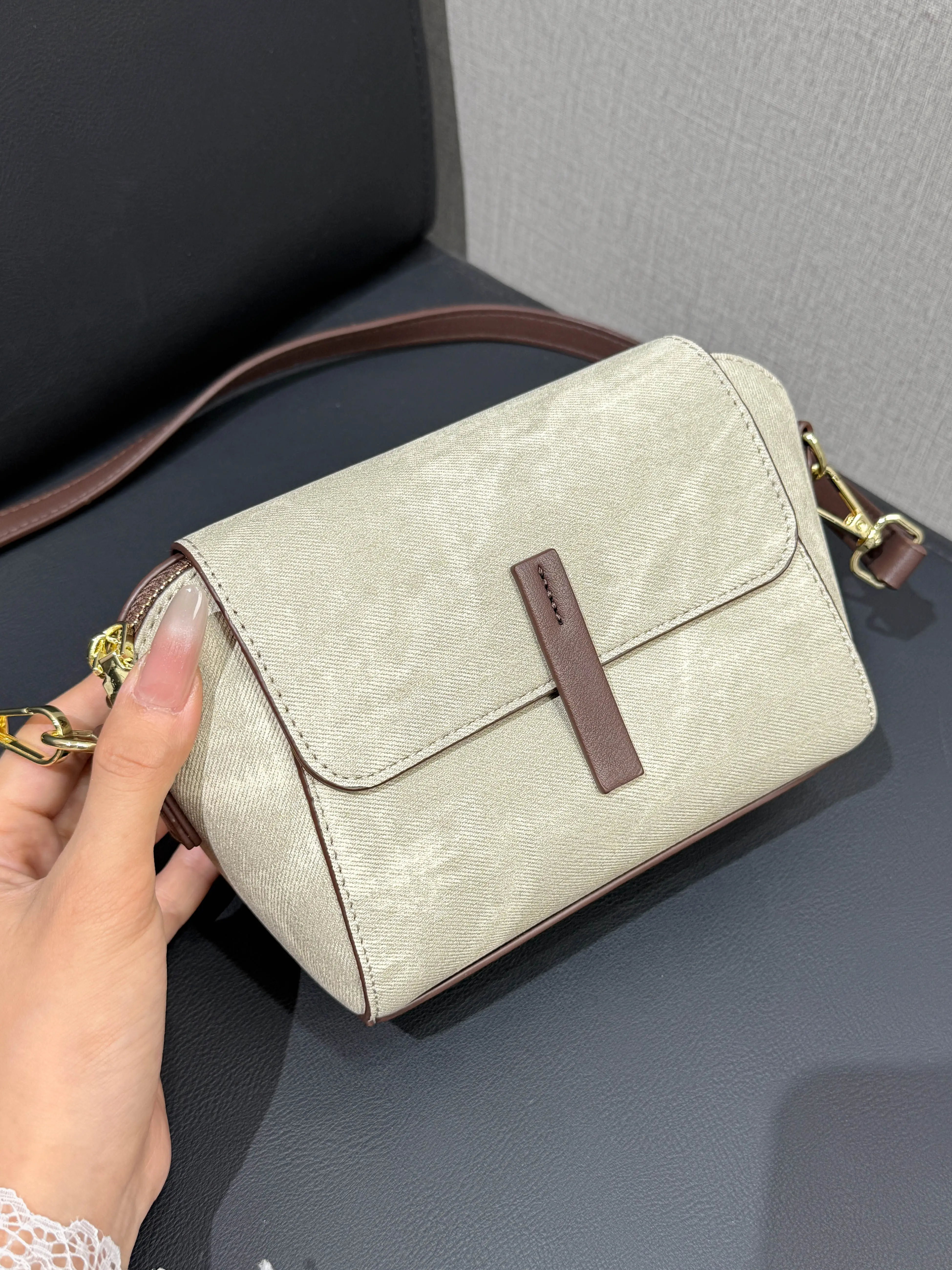 fashionable-commuter-women's-bag-simple-square-design-single-shoulder-crossbody-handbag-retro-style-leather-purse-for-youth