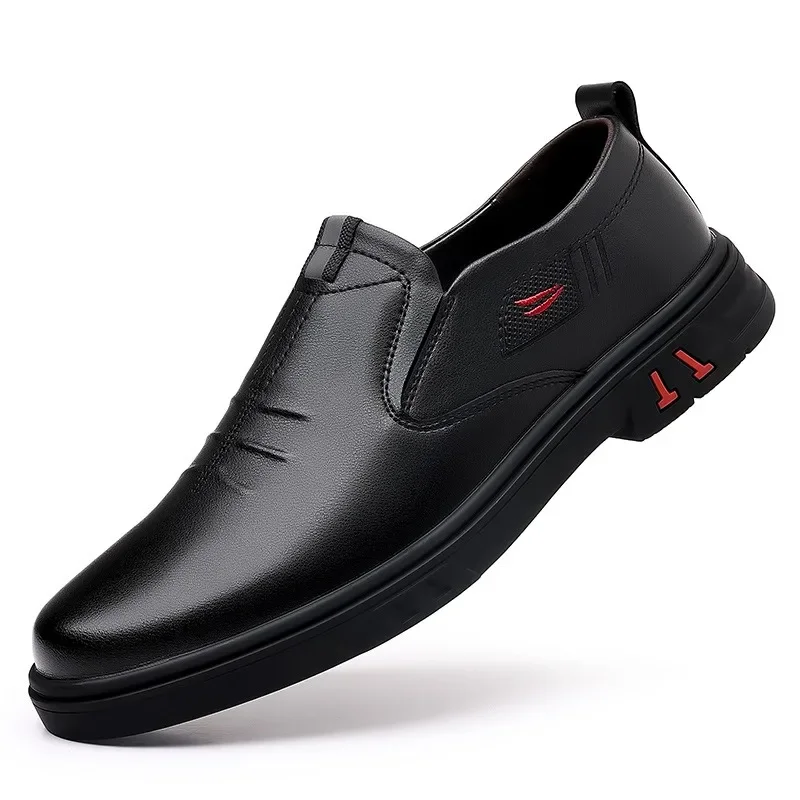 Mocasines Retro sin cordones para hombre, zapatos formales con suela gruesa y ventilación, informales de cuero, 2024