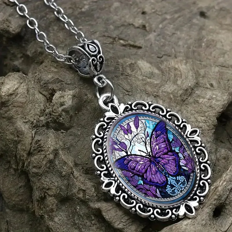 2025 ربيع/صيف جديد رائع الأرجواني فراشة الزجاج قلادة قلادة ، سترة سلسلة اكسسوارات مخصصة للرجال والنساء