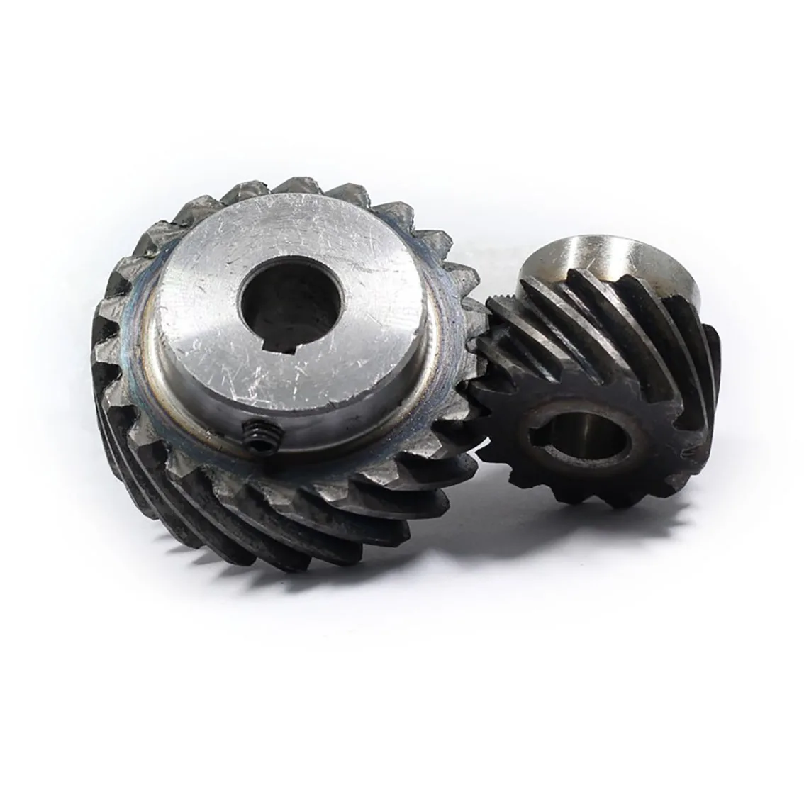 

1pcs 1.5M 10-22 Teeth 45 Degree Left Helical Gear Staggered Gear Bore 8mm 10mm 12mm 14mm 15mm Machinery Transmission Parts