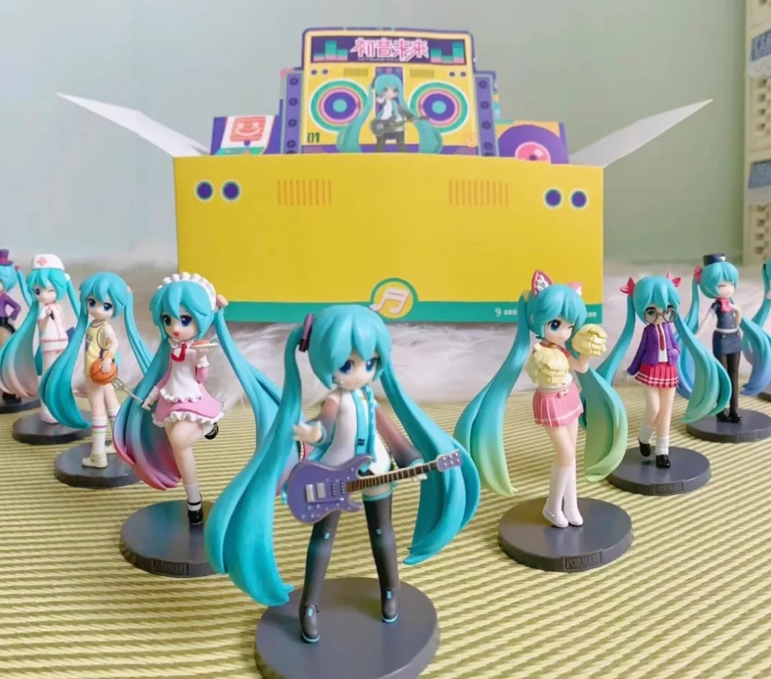 

Фигурки героев аниме Bandai Hatsune Miku из ПВХ