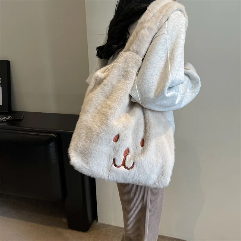 

Милая женская сумка-тоут из овечьей шерсти, зимняя сумка через плечо из холщовой ткани с большой вместимостью, бархатная сумка-кроссбоди в мотоциклетном стиле