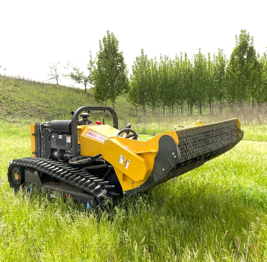 Top Quality Crawler Grass Cutting Machine Overgrown Land Grass Remote Control Lawn Mower