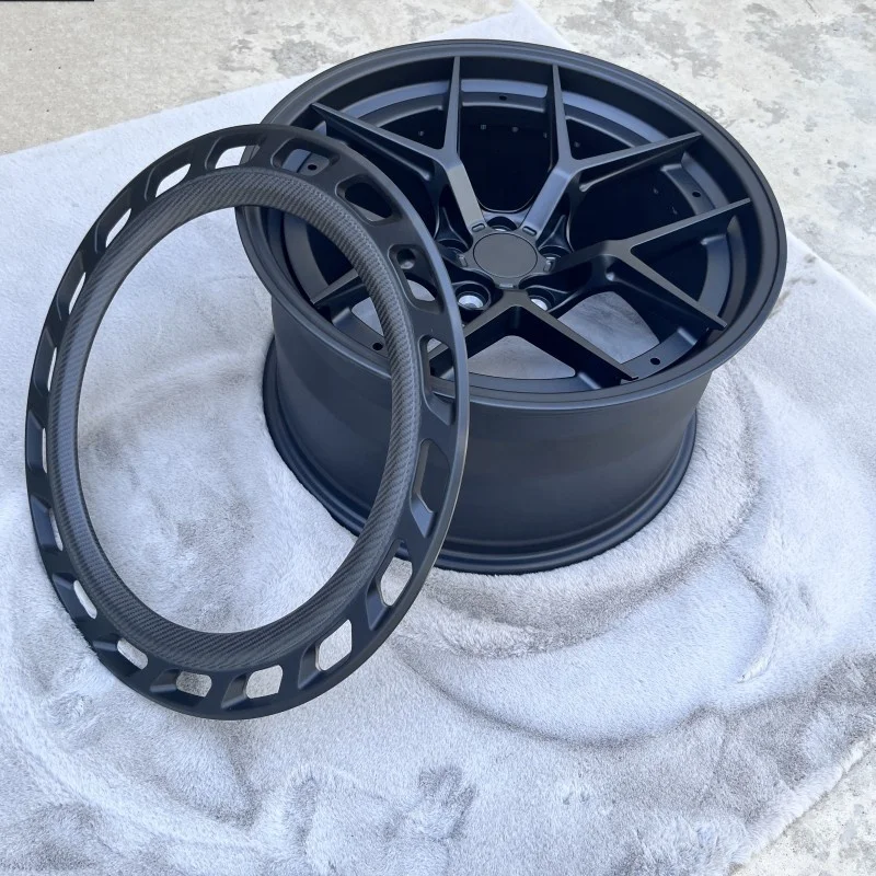 Custom Two Piece Forged Wheels Carbon Fibre 18 19 20 21 22Inch 5x120 5x114.3 5x120 Aluminum Alloy Passenger Car Wheels Rims