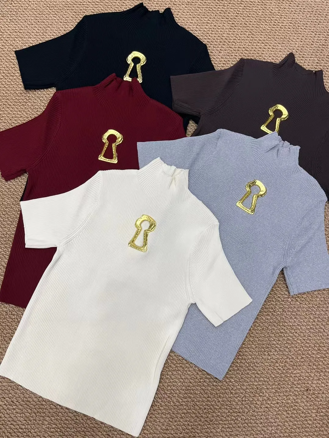 High Street Tees T-shirts Tops Women's Summer High-end New Gold Keyhole Semi High Neck Slim Fit Short Sleeved Knitted TShirt Top