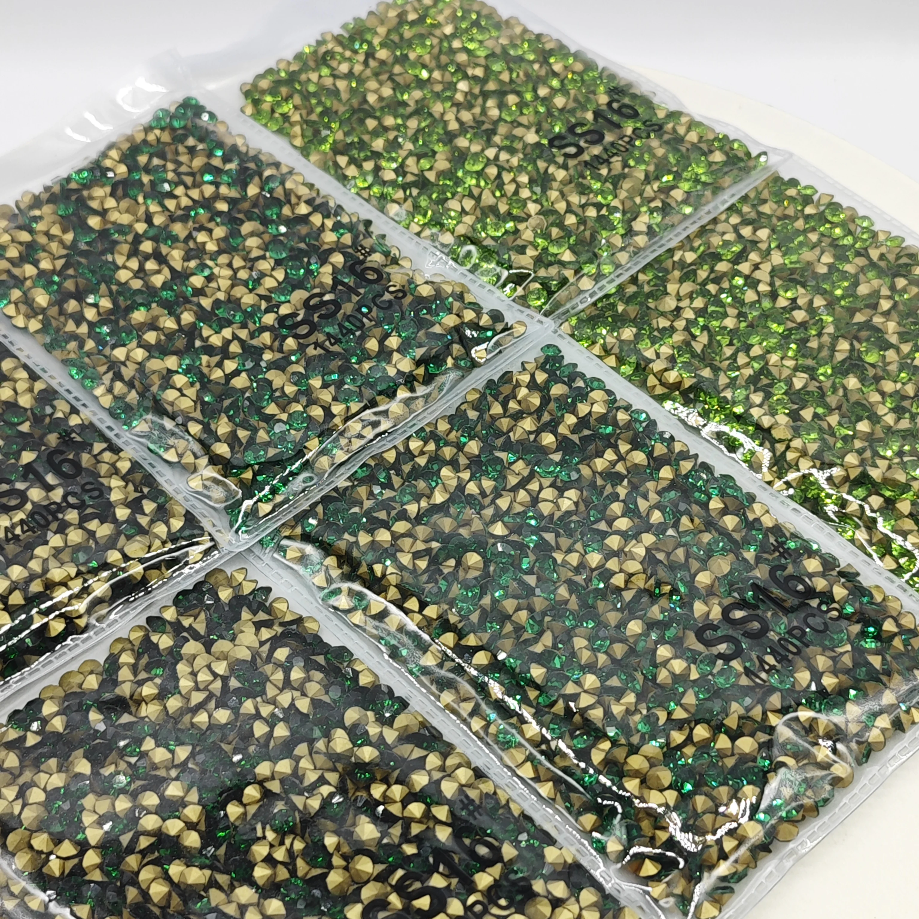 1440Pcs/Package Golden Bottom Pointback Glass Rhinestones Lt.Peridot/Peocock Green/Emerald SS4-SS20 Loose For Nail Art Clothing