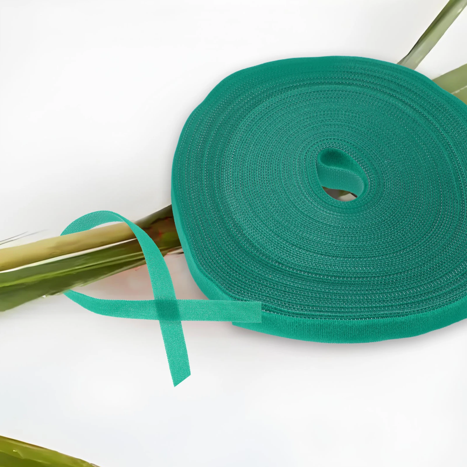 

Gardening Green Plant Tape Cable Ties for Securing Plants Plant Ties Adjustable Reusable Garden Accessories