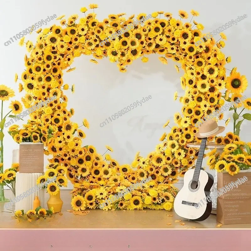 Sunflower Simulation Heart-shaped Arch, Wedding Background Decoration Flower Door, Engagement Clock in Flower Arrangement