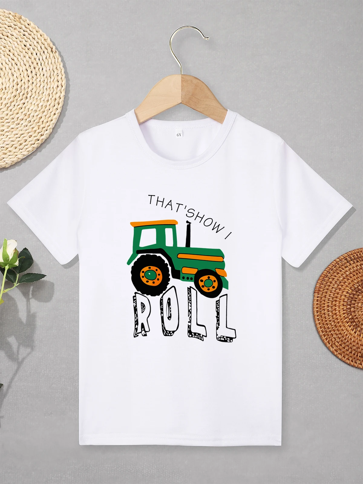 Fun and Cute 3 to 7 Years Boys T-shirt Cartoon Tractor Pattern European Style Children Clothes Comfy Breathable Summer Tops