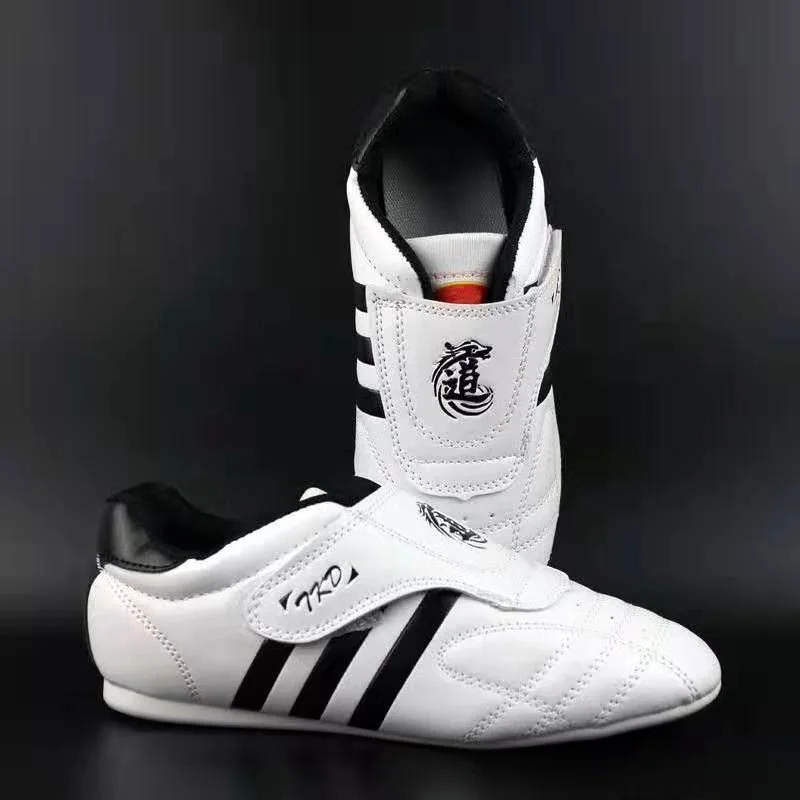 Teenage Martial Arts Training Sports Shoes Boys' Calf Sole Taekwondo Performance Shoes Children's Foot Wear for Fitness